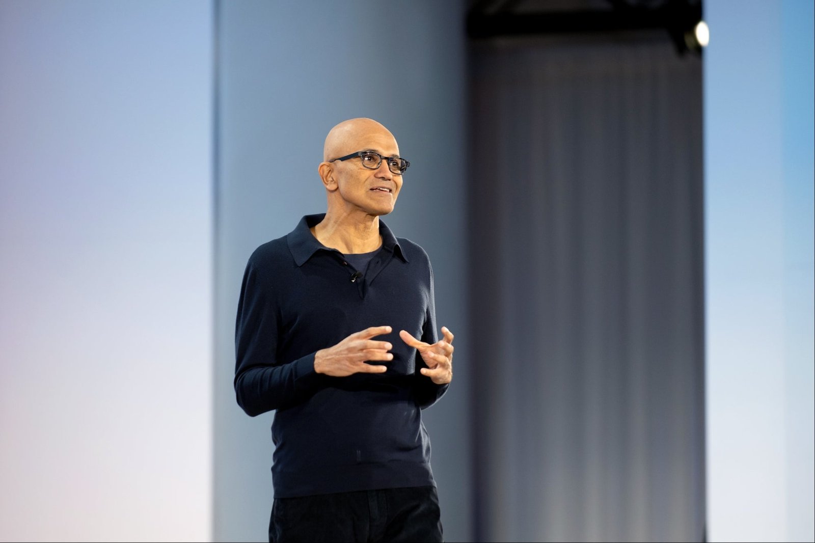 Microsoft Survey Exploration reveals a feeling of employees on employees Businessman